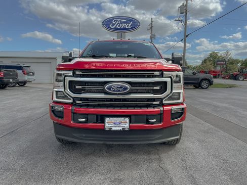 Used 2022 Ford F350 Platinum w/ FX4 Off-Road Package AWD/4WD image 1