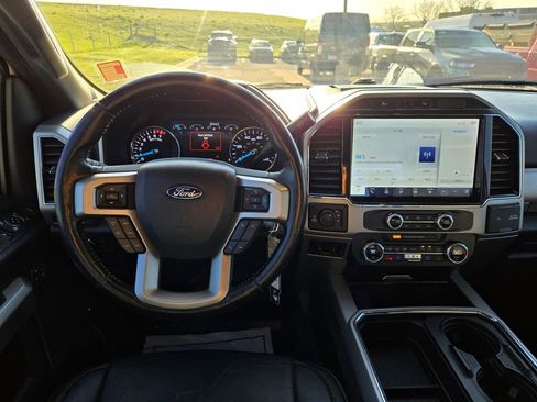 Used 2022 Ford F350 Lariat image 20