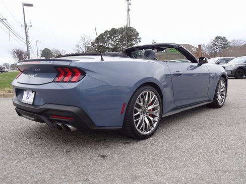 Certified 2025 Ford Mustang GT Premium image 4