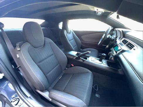 Used 2014 Chevrolet Camaro LS RWD image 30