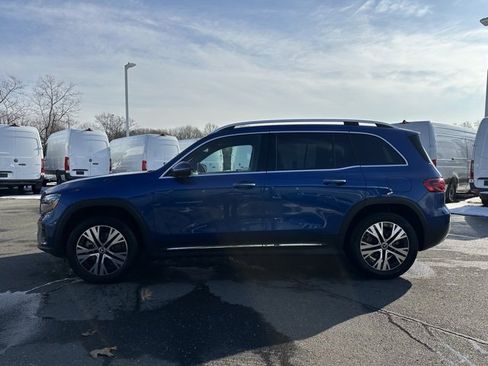 Certified 2024 Mercedes-Benz GLB 250 4MATIC image 4