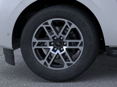 New 2026 Ford Expedition Active image 19