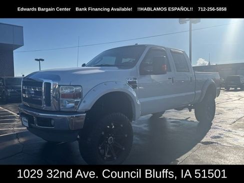 Used 2010 Ford F250 Lariat image 4