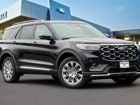 New 2025 Ford Explorer Platinum image 2
