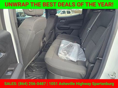 New 2024 Chevrolet Colorado LT w/ LT Convenience Package II image 15