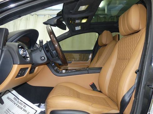 Used 2017 Jaguar XJ L Supercharged image 28