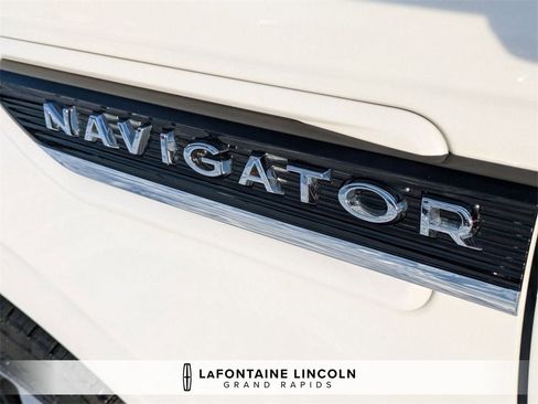 Certified 2023 Lincoln Navigator Black Label image 10
