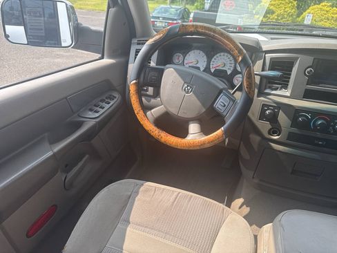 Used 2006 Dodge Ram 1500 Truck SLT AWD/4WD image 11