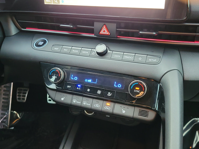 Used 2026 Hyundai Elantra N FWD image 17