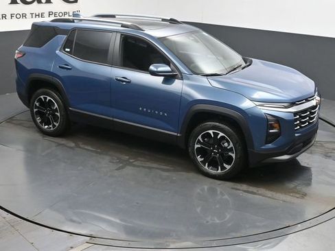 New 2026 Chevrolet Equinox LT image 16