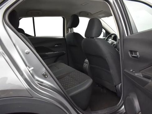 Used 2023 Nissan Kicks SV image 18