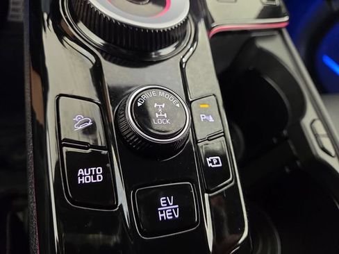 Certified 2025 Kia Sportage X-Line Prestige AWD/4WD image 24