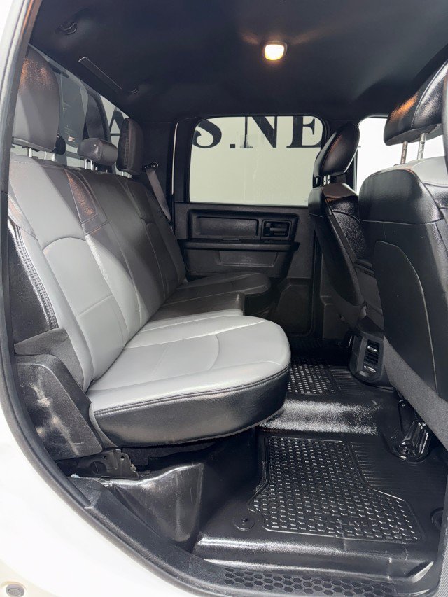 Used 2022 RAM 4500 Tradesman w/ Chrome Appearance Group AWD/4WD image 27