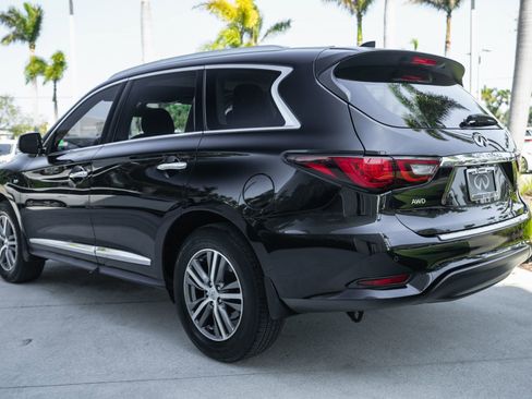 Used 2020 INFINITI QX60 Luxe w/ Essential Package image 24
