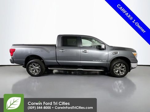 Used 2019 Nissan Titan XD AWD/4WD image 18