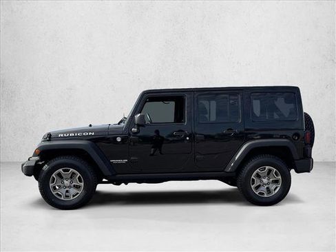 Used 2015 Jeep Wrangler Unlimited Rubicon w/ Connectivity Group image 6
