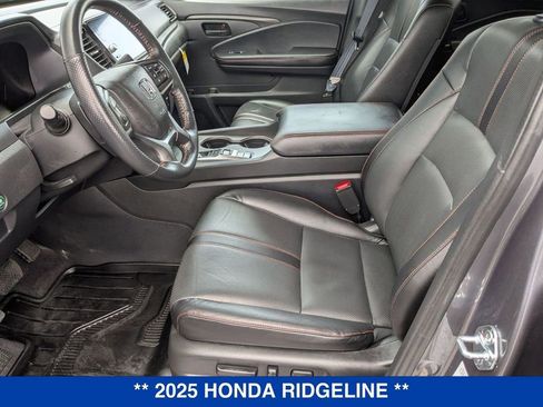 Used 2025 Honda Ridgeline TrailSport image 13