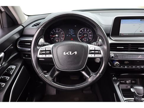 Used 2022 Kia Telluride S FWD image 10