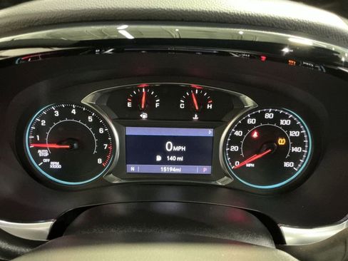 Used 2023 Chevrolet Traverse LT image 25