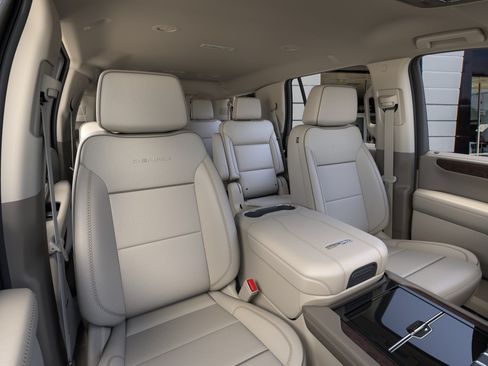 New 2026 GMC Yukon Denali RWD image 16
