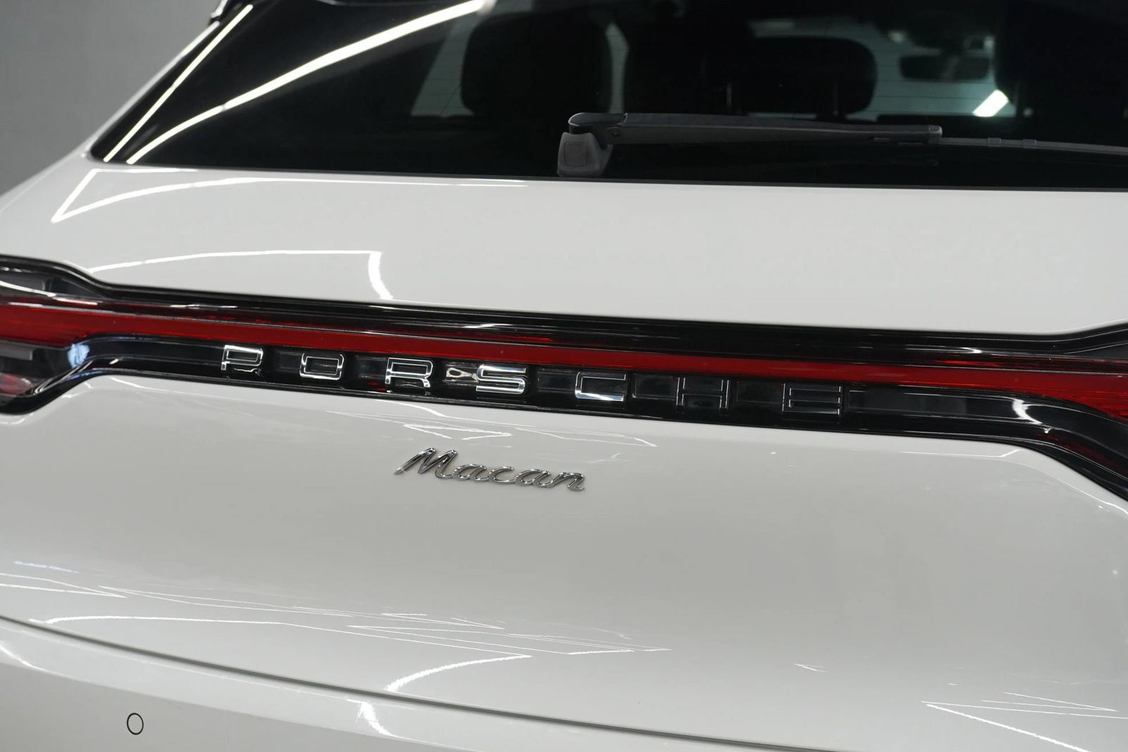 Used 2019 Porsche Macan AWD/4WD image 20