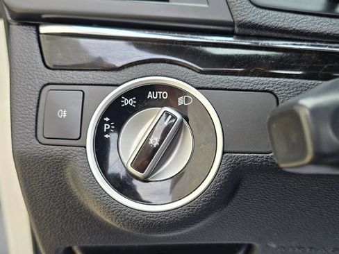 Used 2012 Mercedes-Benz E 350 Cabriolet image 48