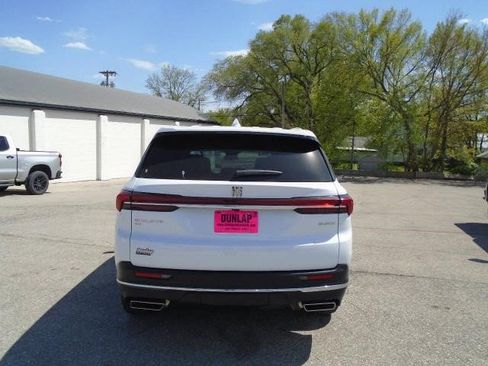 Certified 2025 Buick Enclave Preferred AWD/4WD image 26