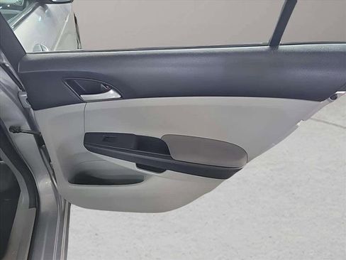 Used 2011 Honda Accord LX image 22