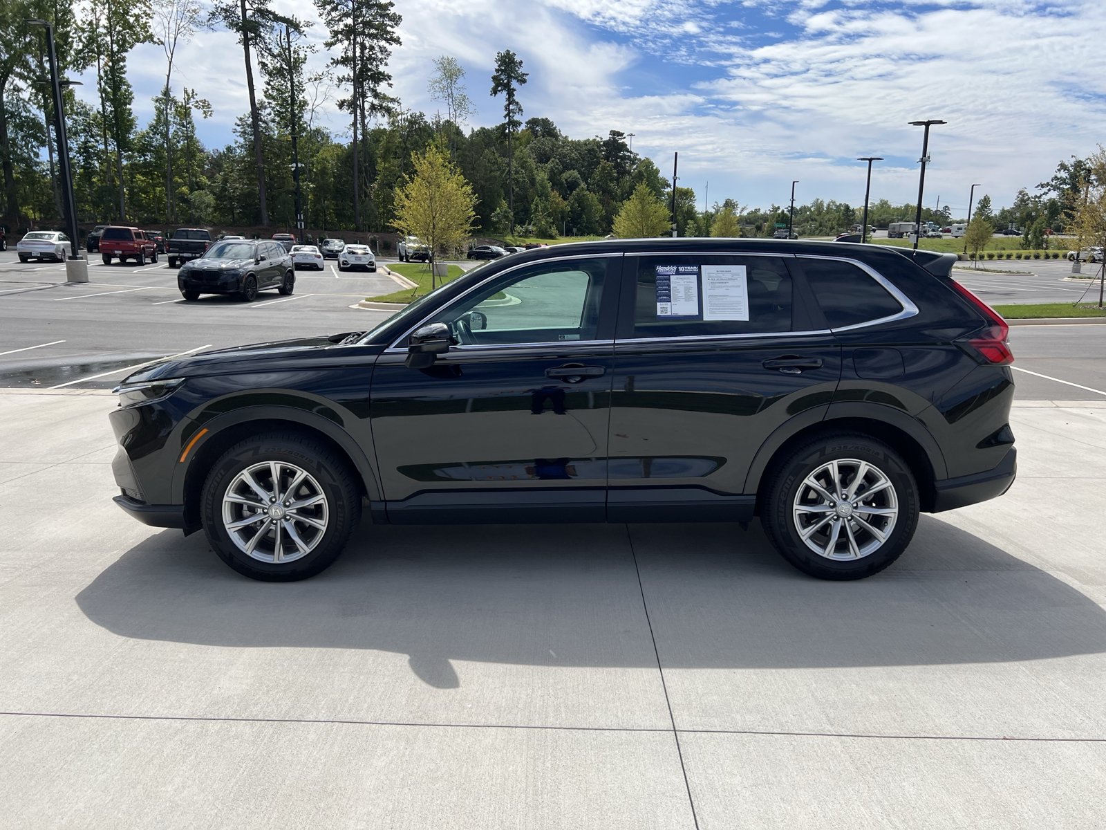 Used 2024 Honda CR-V EX-L image 5