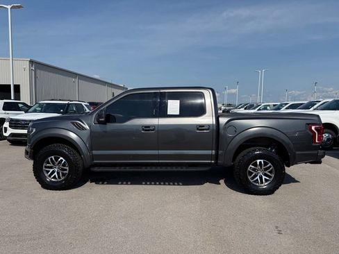 Used 2018 Ford F150 Raptor w/ Equipment Group 802A Luxury AWD/4WD image 42