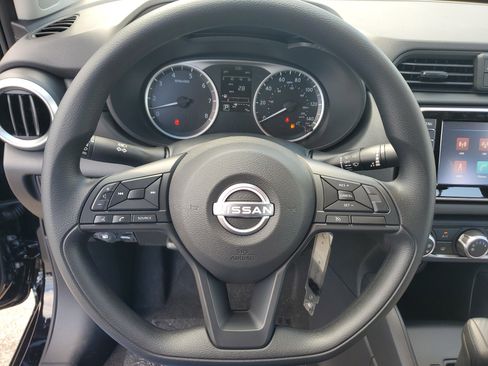 New 2025 Nissan Versa S w/ S Plus Package FWD image 15