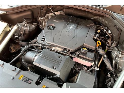 Used 2025 Genesis GV80 2.5T Standard AWD/4WD image 34