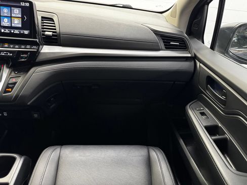 Used 2025 Honda Odyssey EX-L image 16