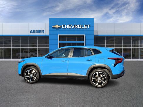 Certified 2024 Chevrolet Trax RS w/ Driver Confidence Package FWD image 8