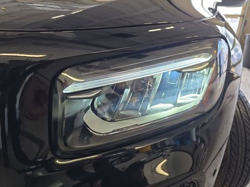 Certified 2025 Mercedes-Benz GLB 250 image 31