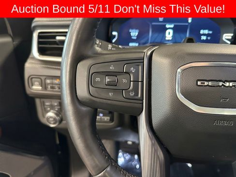 Used 2024 GMC Yukon Denali Ultimate AWD/4WD image 18