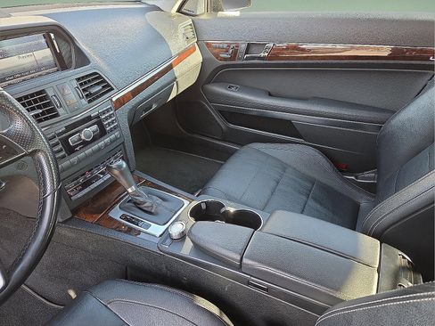 Used 2013 Mercedes-Benz E 350 Cabriolet image 11