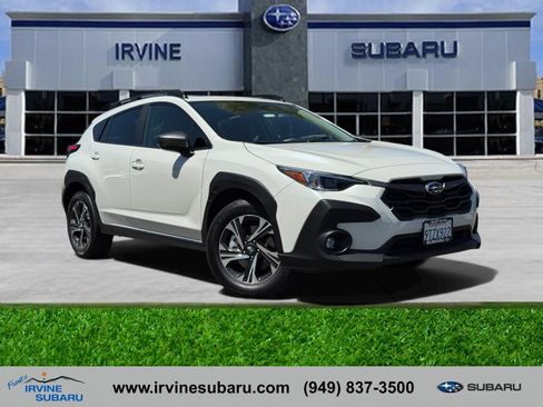 Certified 2025 Subaru Crosstrek 2.5i Premium AWD/4WD image 1