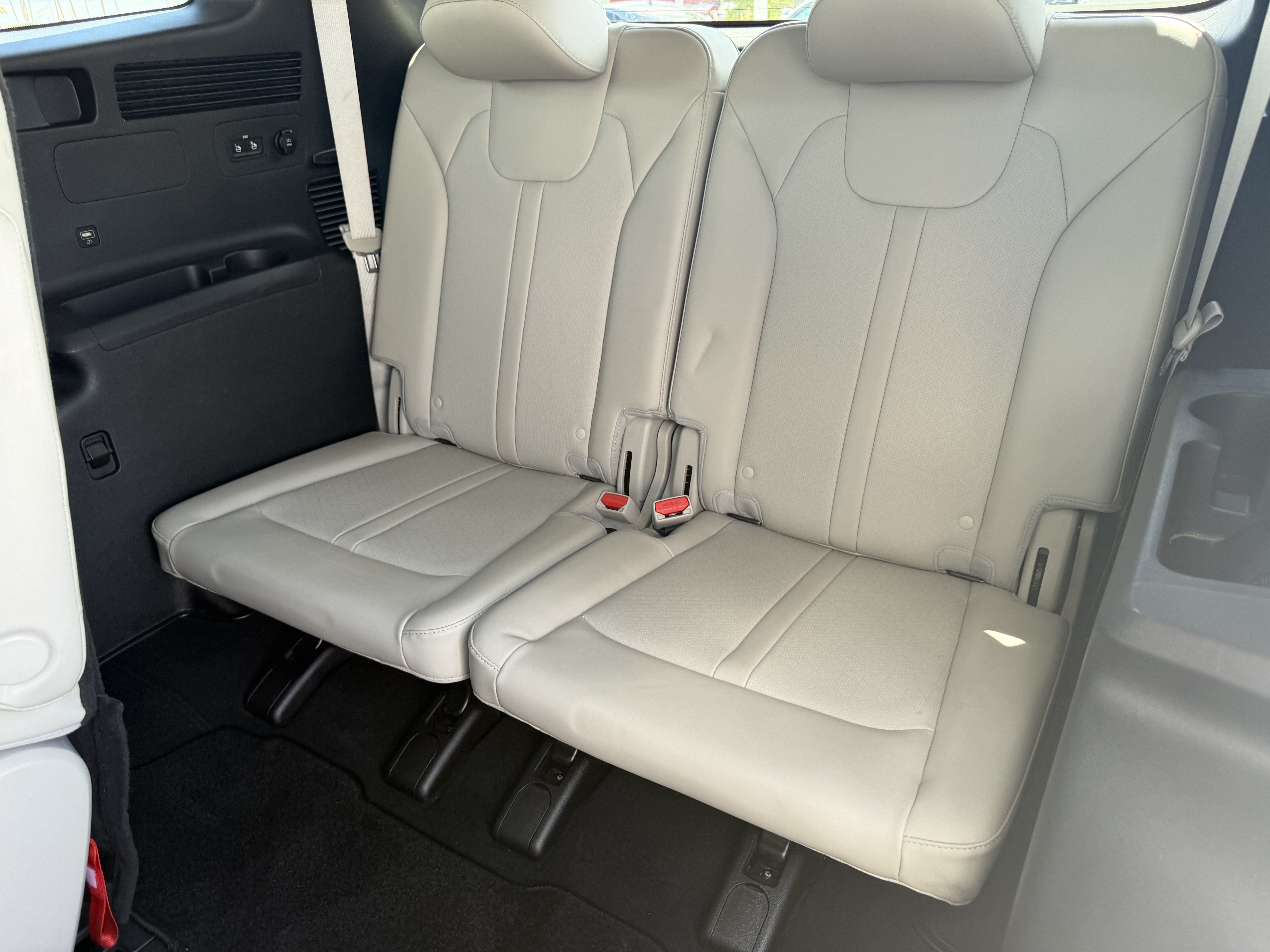 Certified 2021 Kia Sorento SX FWD image 21