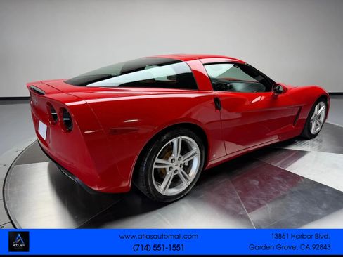 Used 2008 Chevrolet Corvette Coupe w/ Preferred Equipment Group RWD image 2