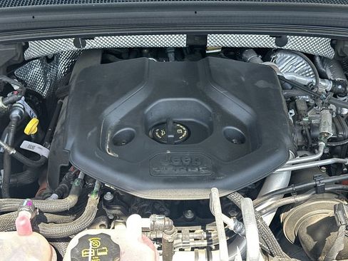 Used 2022 Jeep Grand Cherokee Trailhawk w/ Advanced Protech Group II image 12