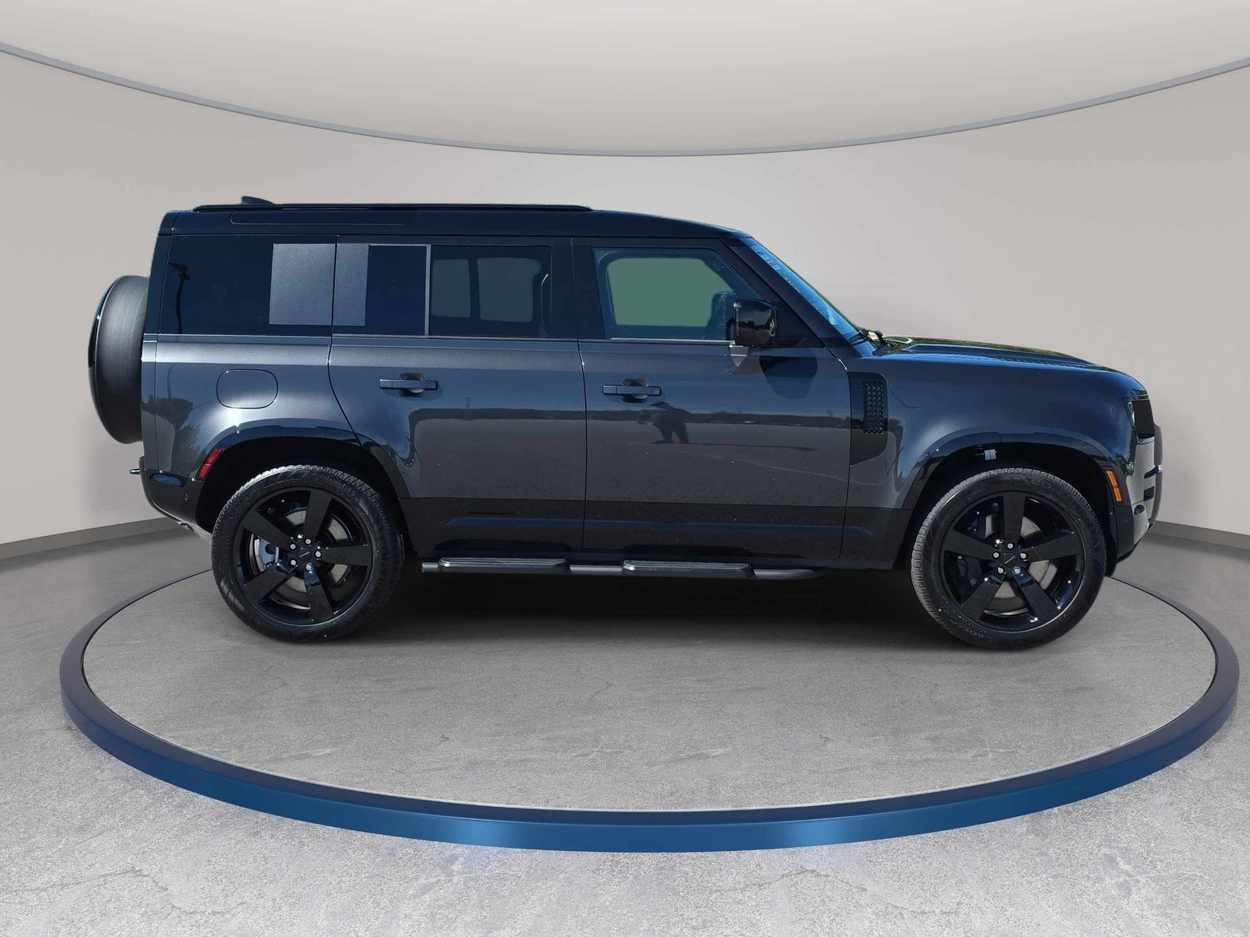 New 2026 Land Rover Defender 110 X-Dynamic SE AWD/4WD image 4