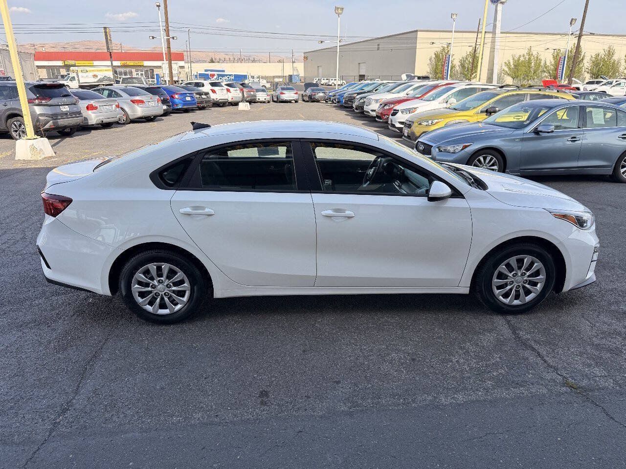 Used 2019 Kia Forte Sedan FWD image 6