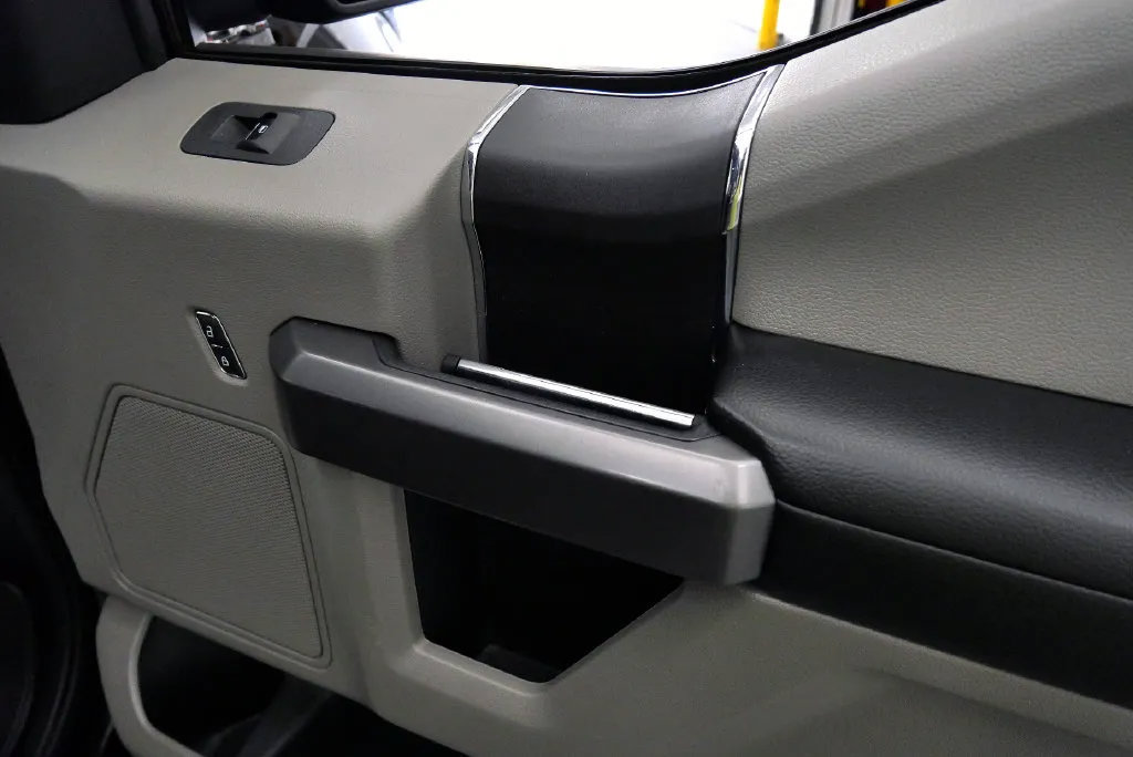 Used 2019 Ford F150 XLT AWD/4WD image 17