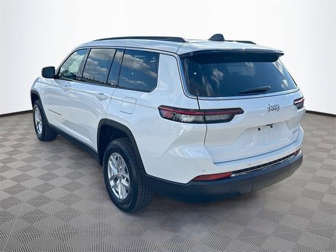 New 2025 Jeep Grand Cherokee L Laredo image 7