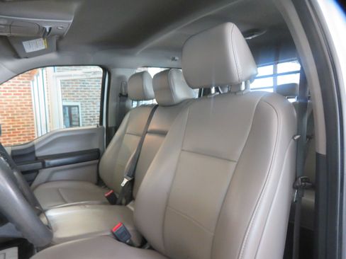 Used 2022 Ford F350 XL w/ Power Equipment Group AWD/4WD image 16