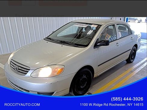 Used 2004 Toyota Corolla CE FWD image 1
