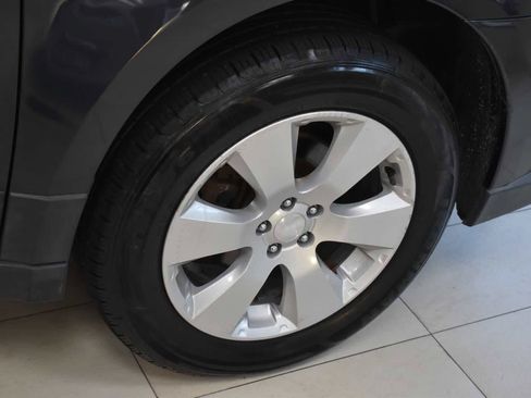 Used 2011 Subaru Outback 2.5i Premium w/ All-Weather Pkg AWD/4WD image 37