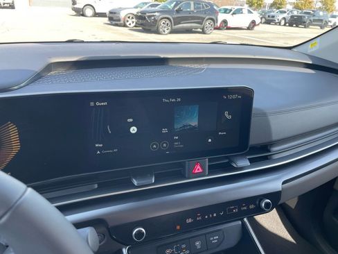 New 2026 Kia Carnival LXS image 16