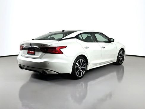 Used 2018 Nissan Maxima Platinum FWD image 5